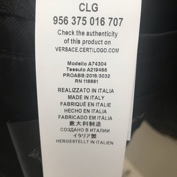 Versace baroccoprint quilted down jacket - Picture 7 of 8